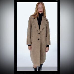 Zara boucle light coat size medium